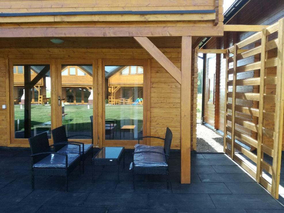 Sloneczny Brzeg Hotell Mielenko Exteriör bild